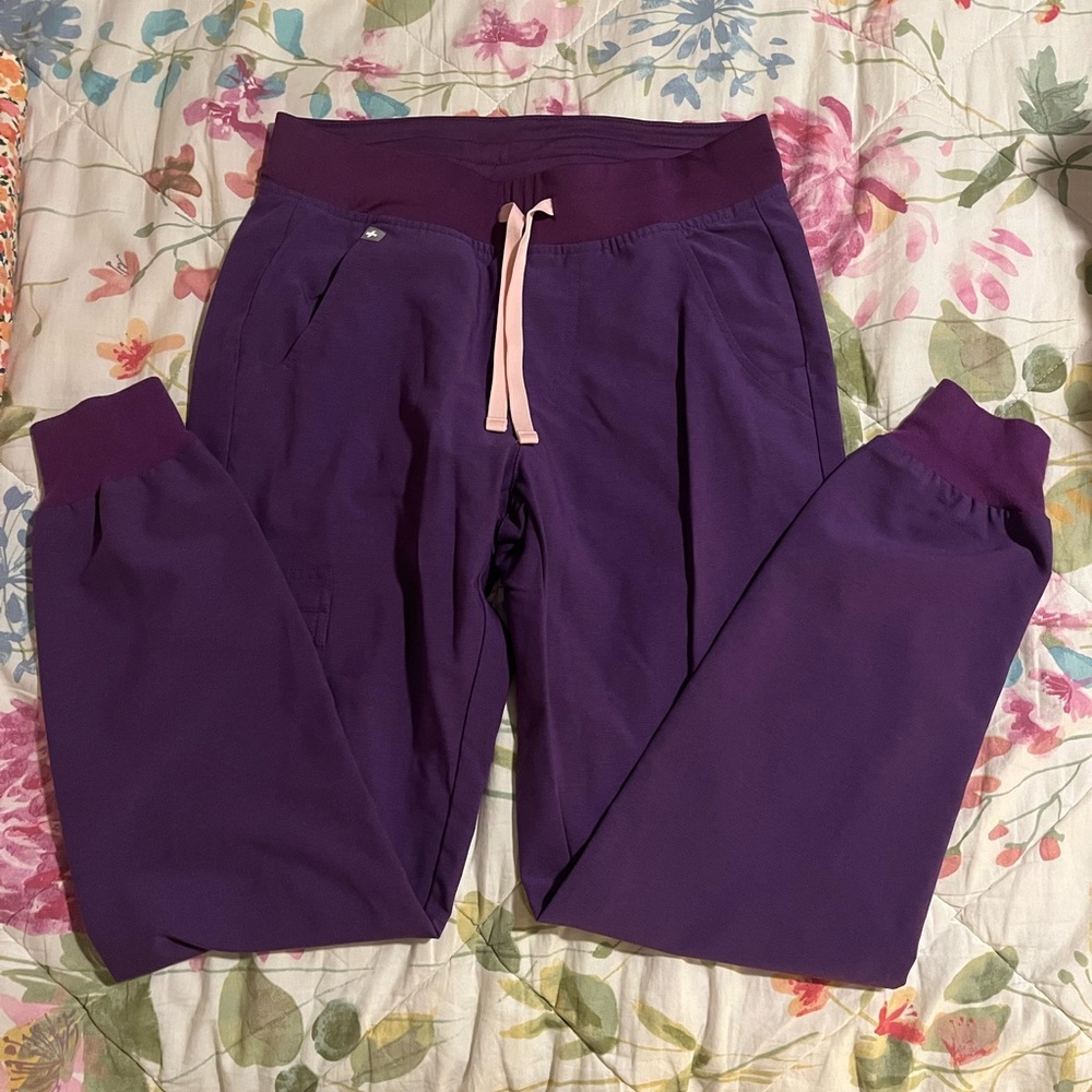 Figs ultraviolet joggers